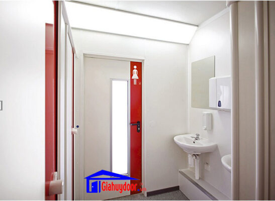 Cửa nhựa nhà vệ sinh cao cấp
